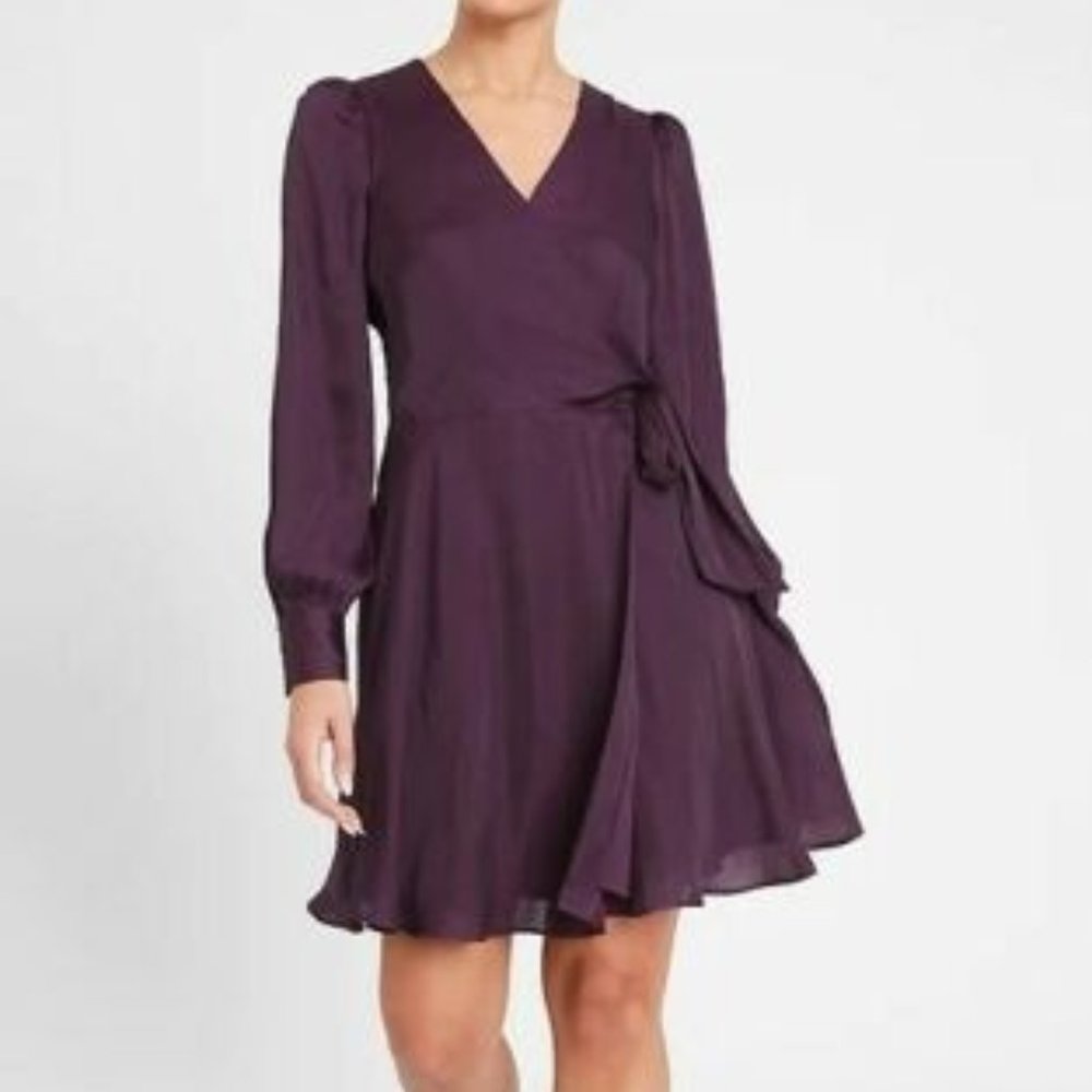 NWT Banana Republic Women’s Satin Puff-Sleeve Wrap Dress (Size 6)